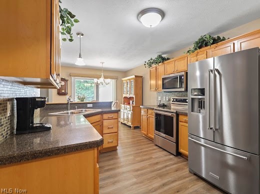 1096 Zephyr Lane