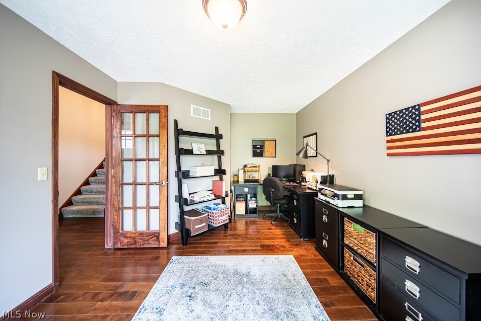 11590 Girdled Road