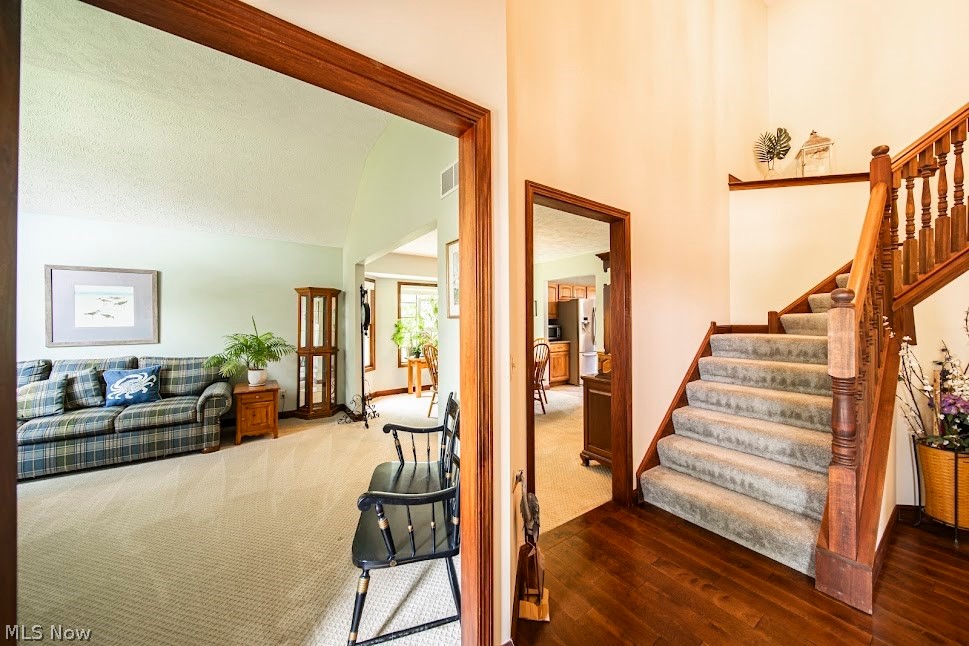 11590 Girdled Road