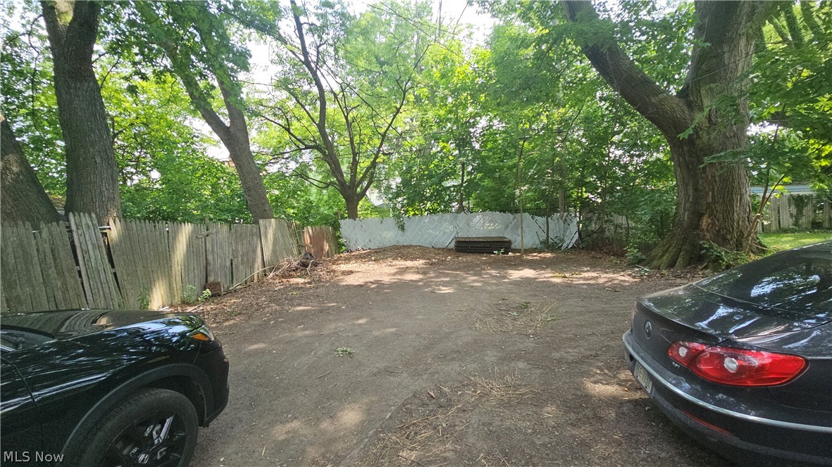 2117 W 95th Street