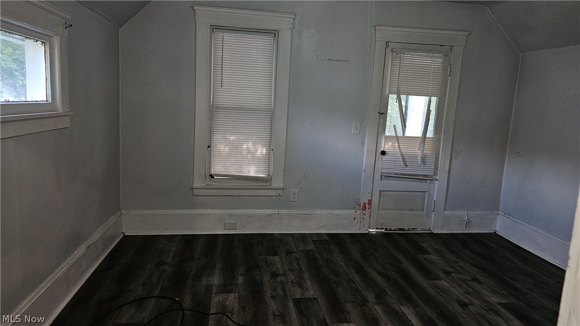 2117 W 95th Street