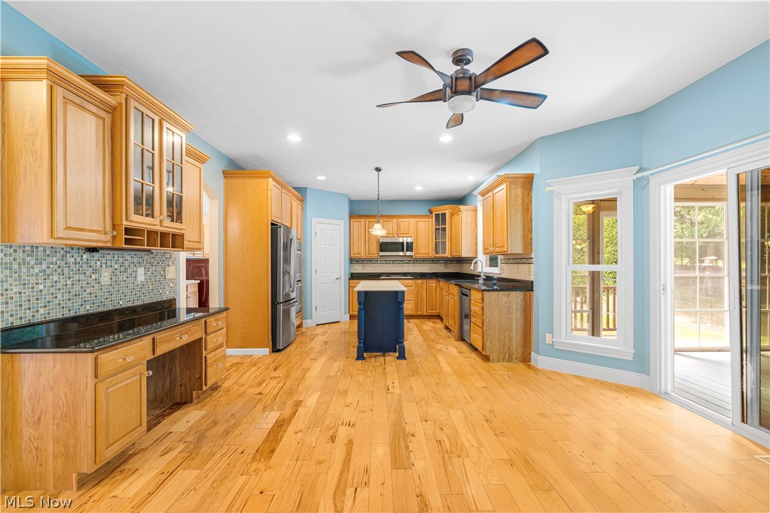 8000 Humphrey Hill Drive