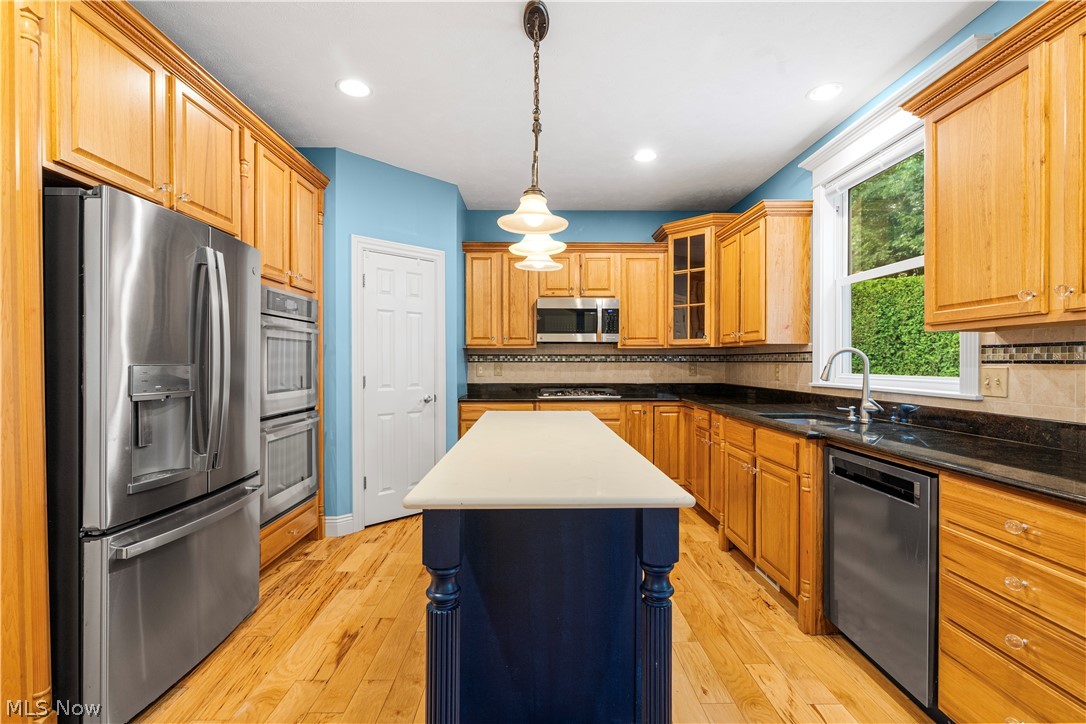 8000 Humphrey Hill Drive