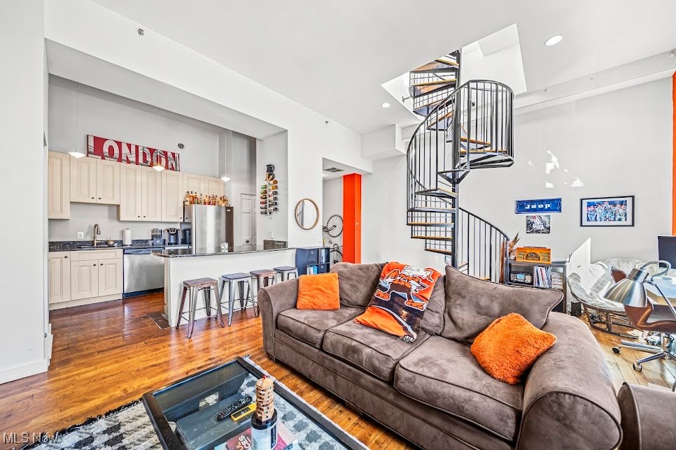 408 W Saint Clair Avenue 604