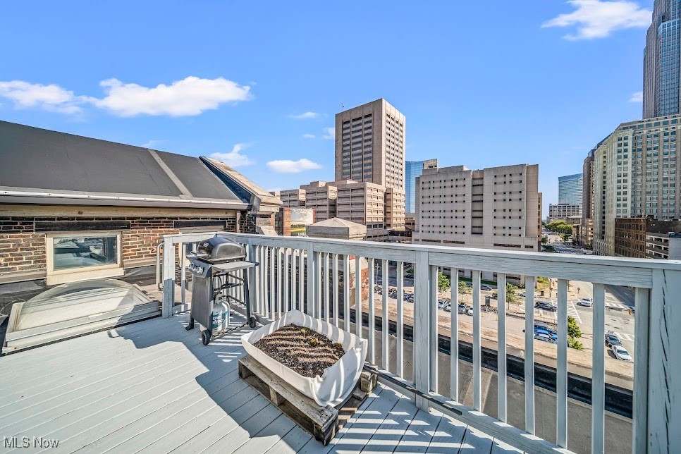 408 W Saint Clair Avenue 604