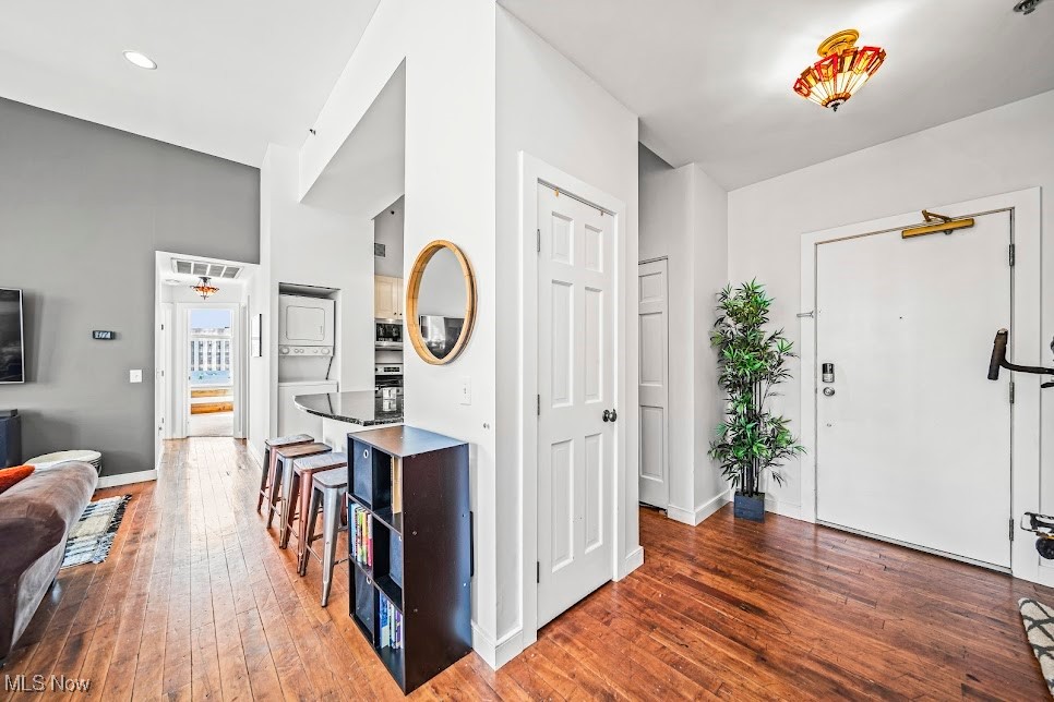 408 W Saint Clair Avenue 604