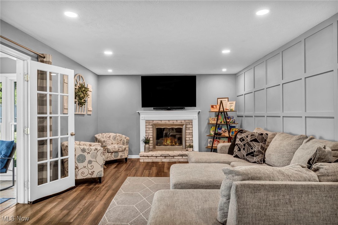7425 Sharonlee Drive