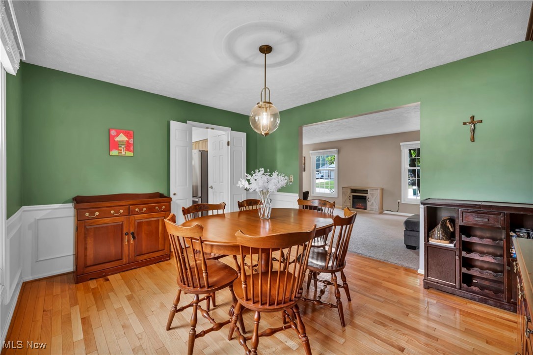 7425 Sharonlee Drive