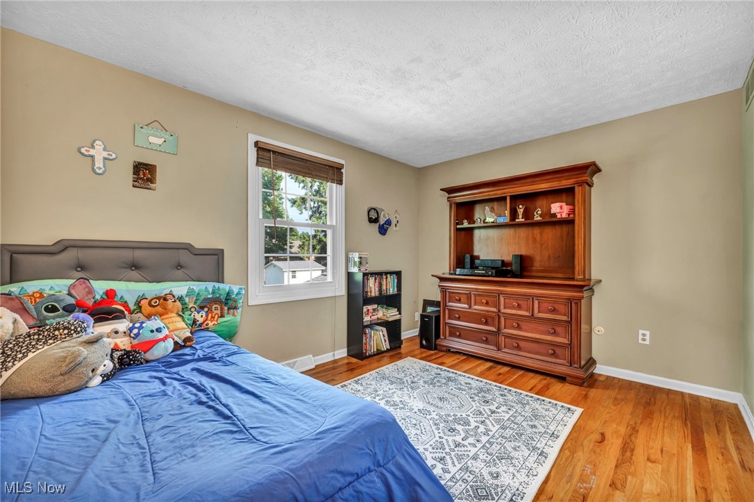 7425 Sharonlee Drive