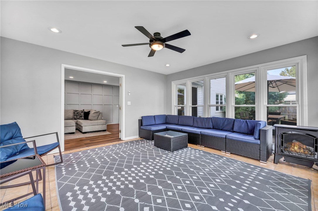 7425 Sharonlee Drive