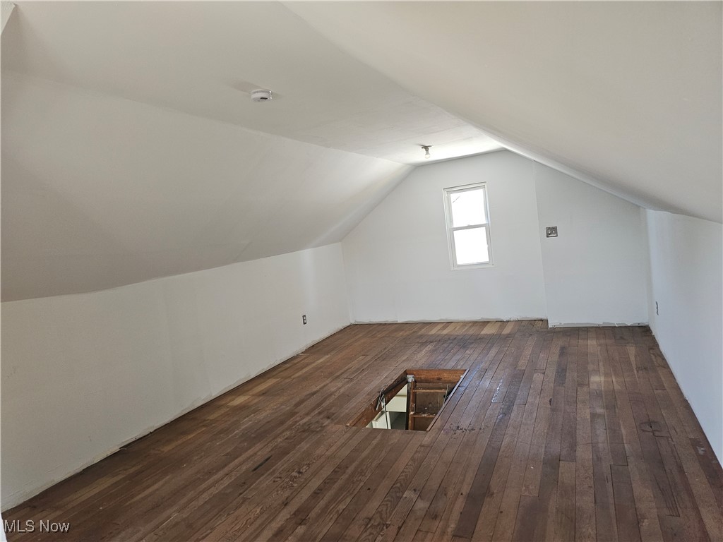 1009 Nela View Road