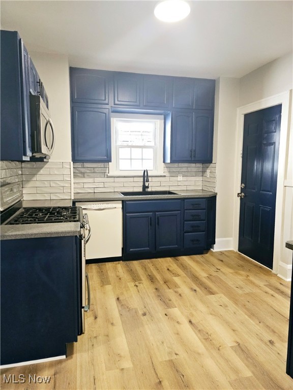 1009 Nela View Road