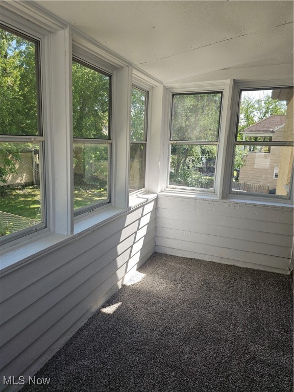 1009 Nela View Road
