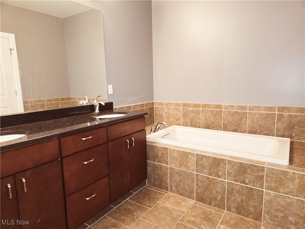 1403 Copper Trace 306