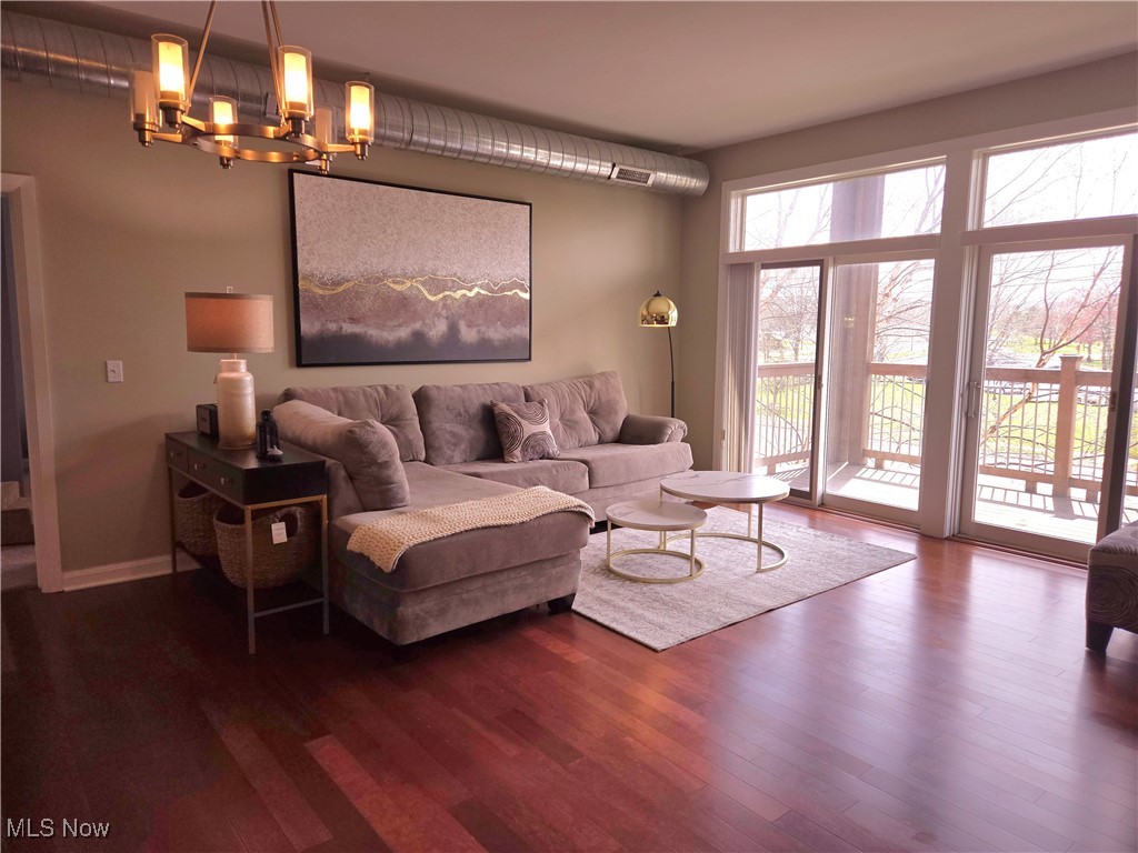 1403 Copper Trace 306
