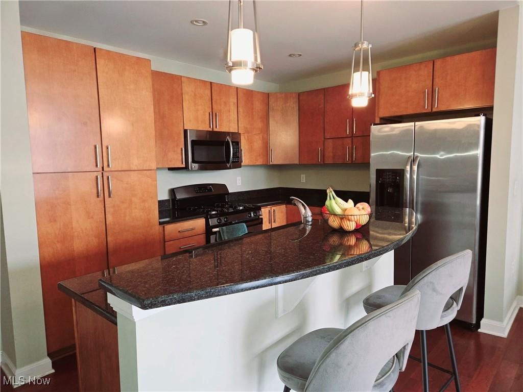 1403 Copper Trace 306