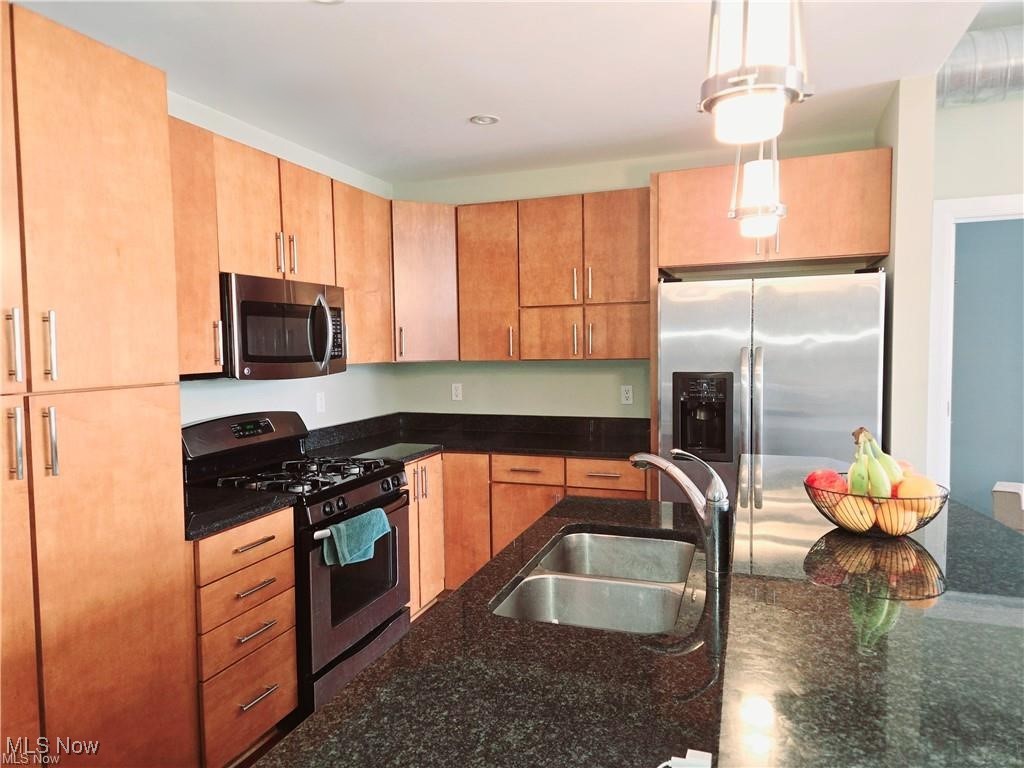 1403 Copper Trace 306
