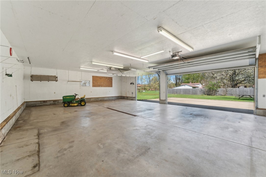 7977 Johnnycake Ridge Road