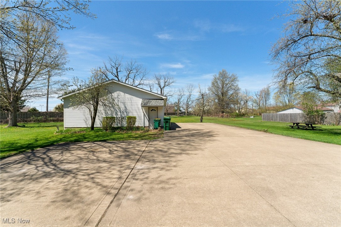7977 Johnnycake Ridge Road