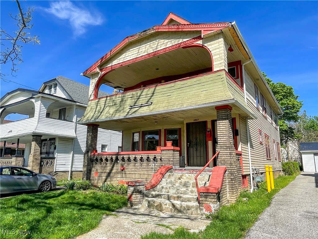 3527 E 151st Street