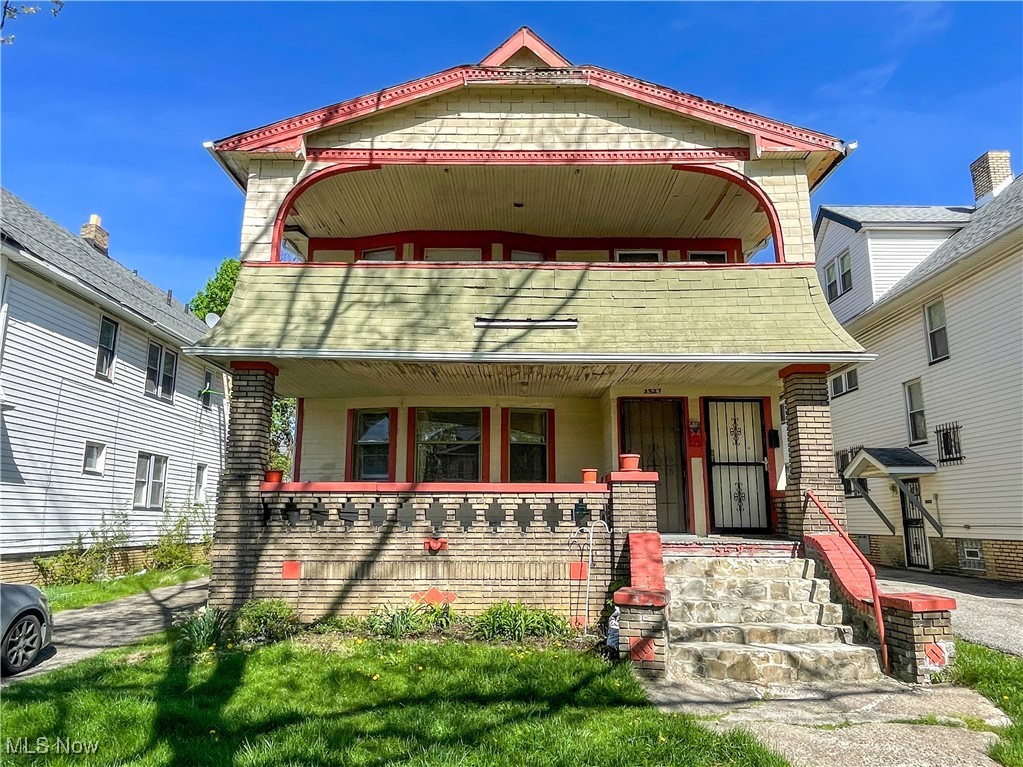 3527 E 151st Street