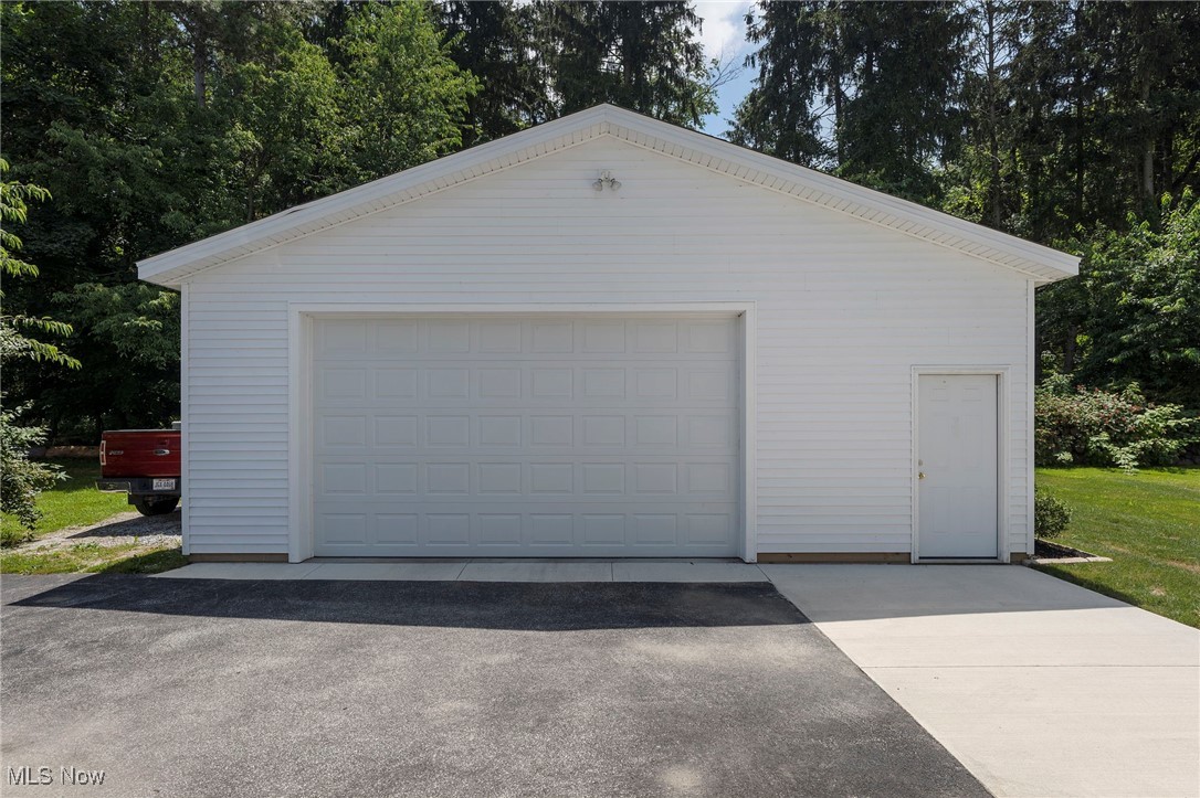 838 Riverside Drive