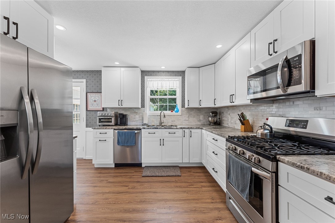 838 Riverside Drive