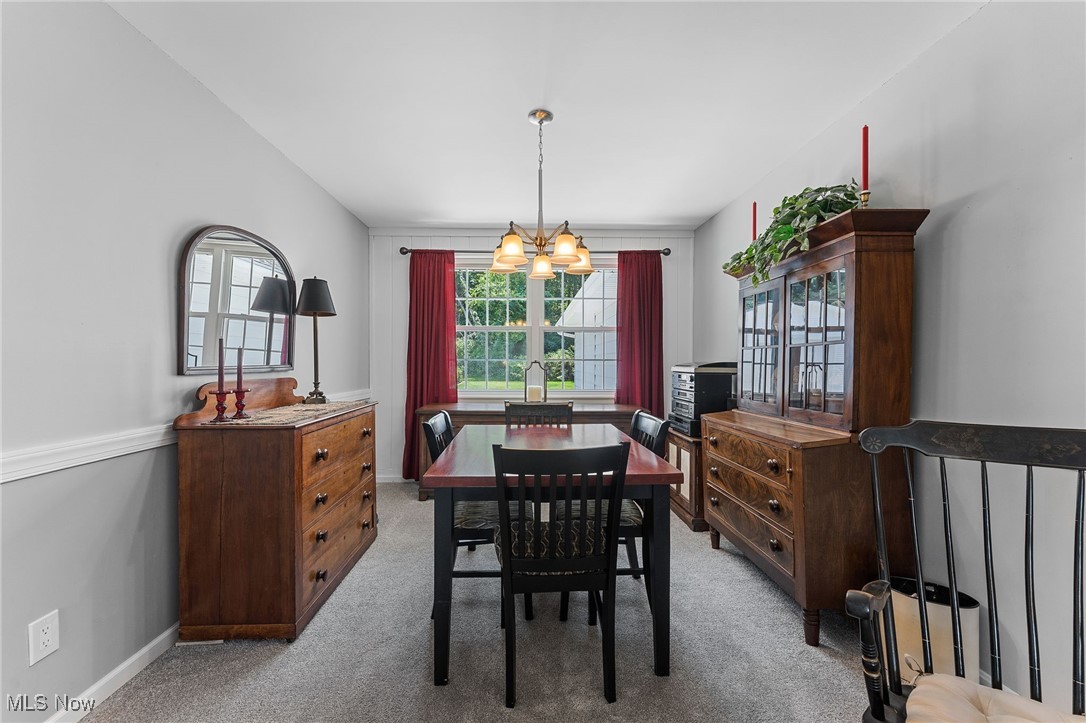 838 Riverside Drive