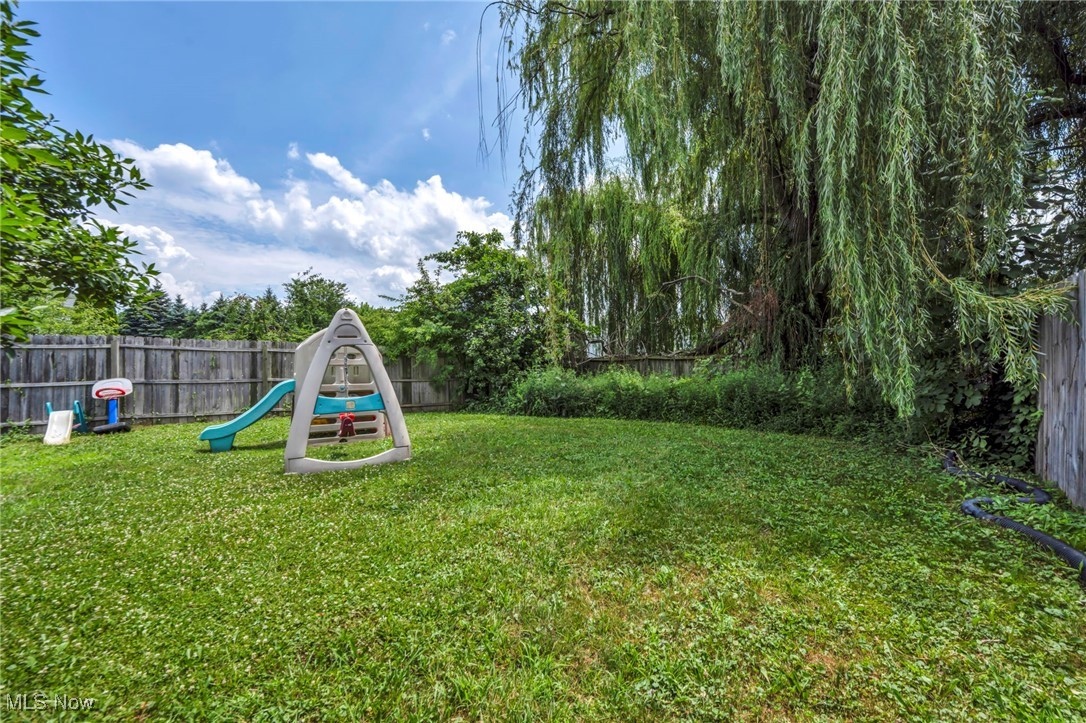 547 Greenside Drive
