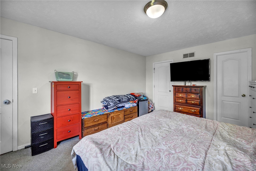 547 Greenside Drive