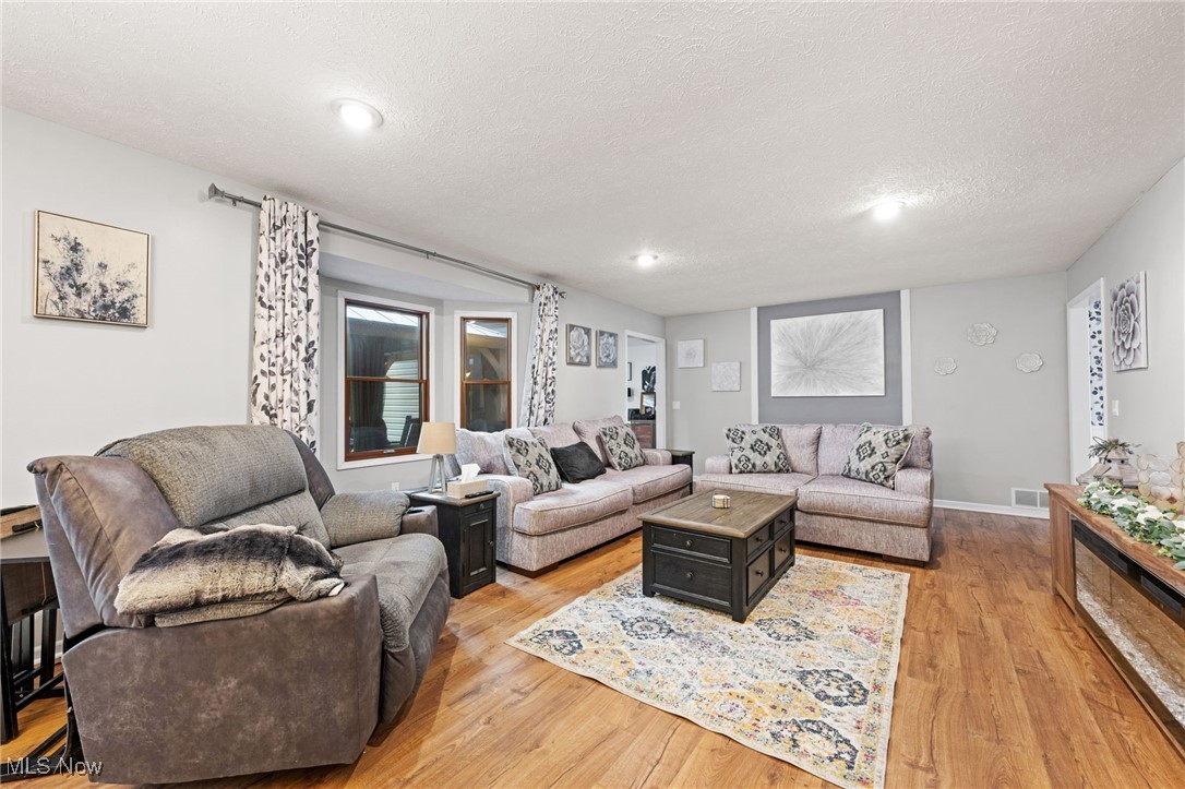 6625 Pear Tree Lane