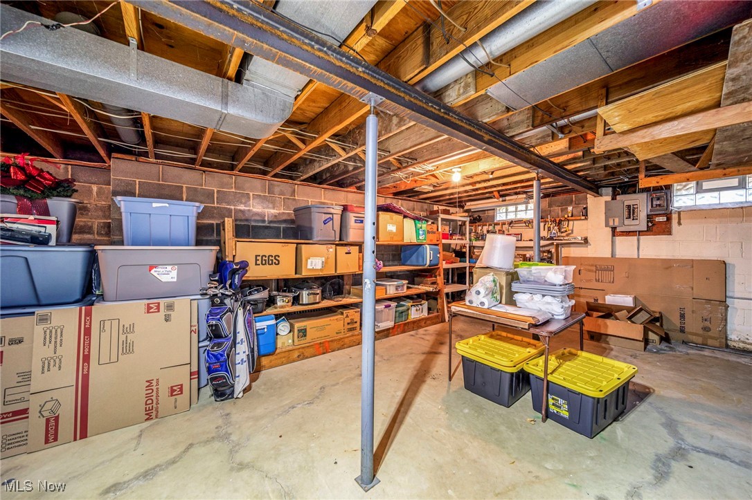 6624 Belvoir Court