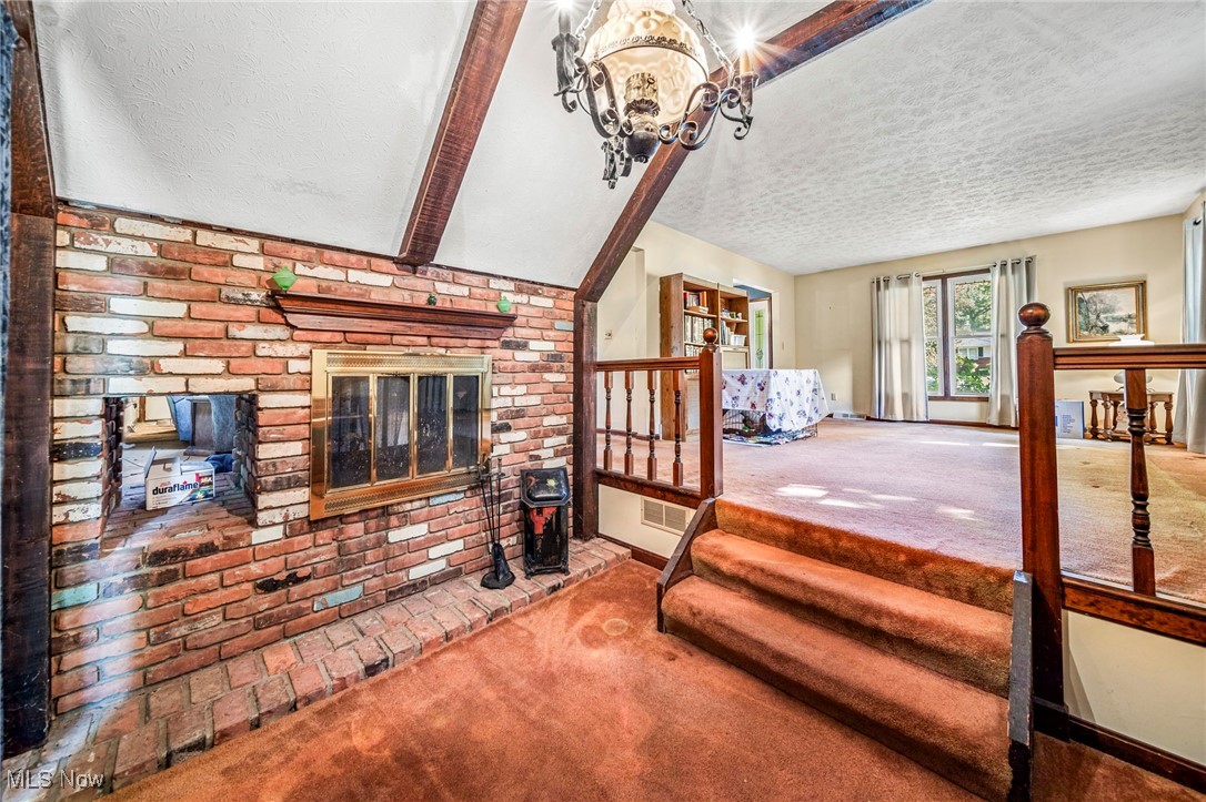 6624 Belvoir Court