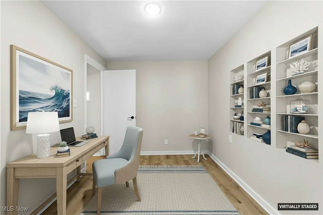 8 Shawondassee Drive