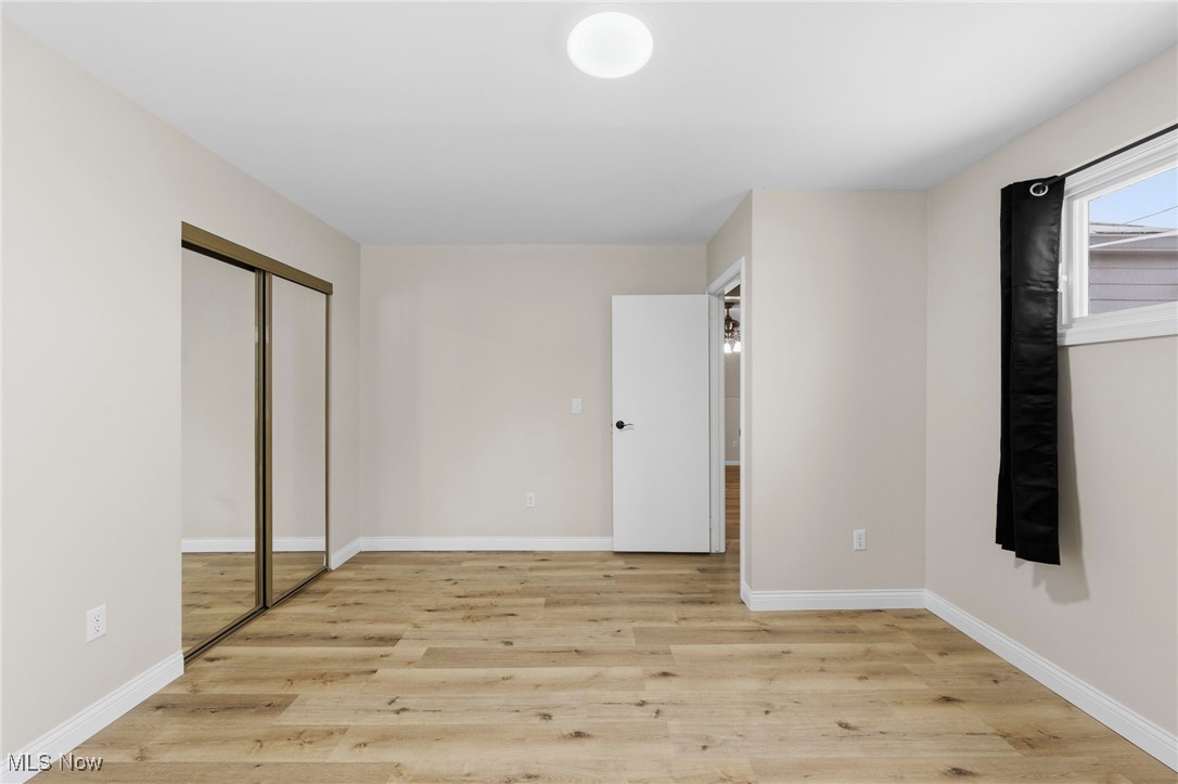 8 Shawondassee Drive