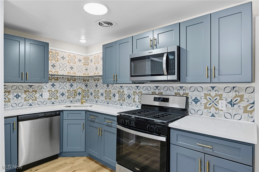 8 Shawondassee Drive