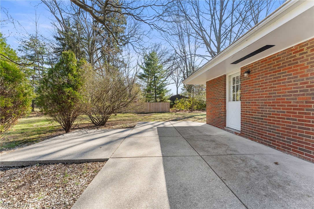 7070 Dogwood Lane
