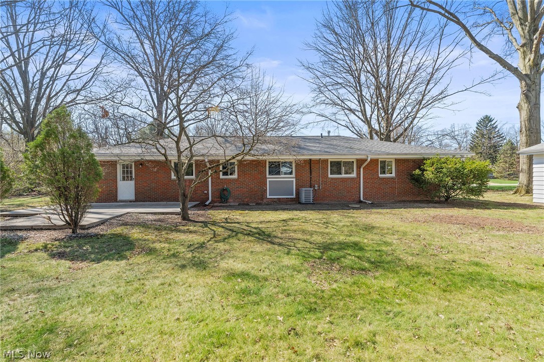 7070 Dogwood Lane