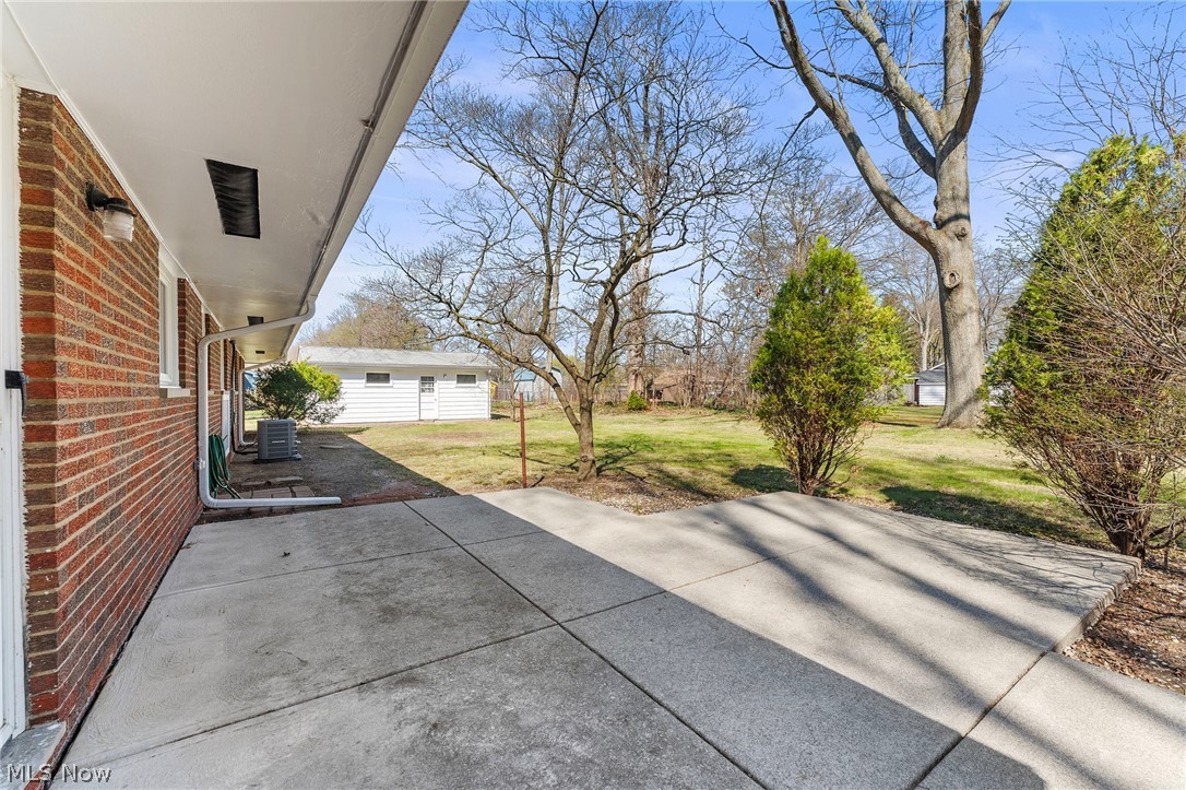 7070 Dogwood Lane