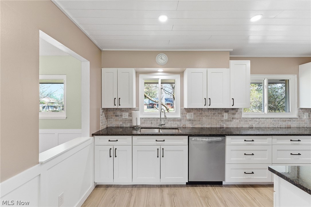 7070 Dogwood Lane