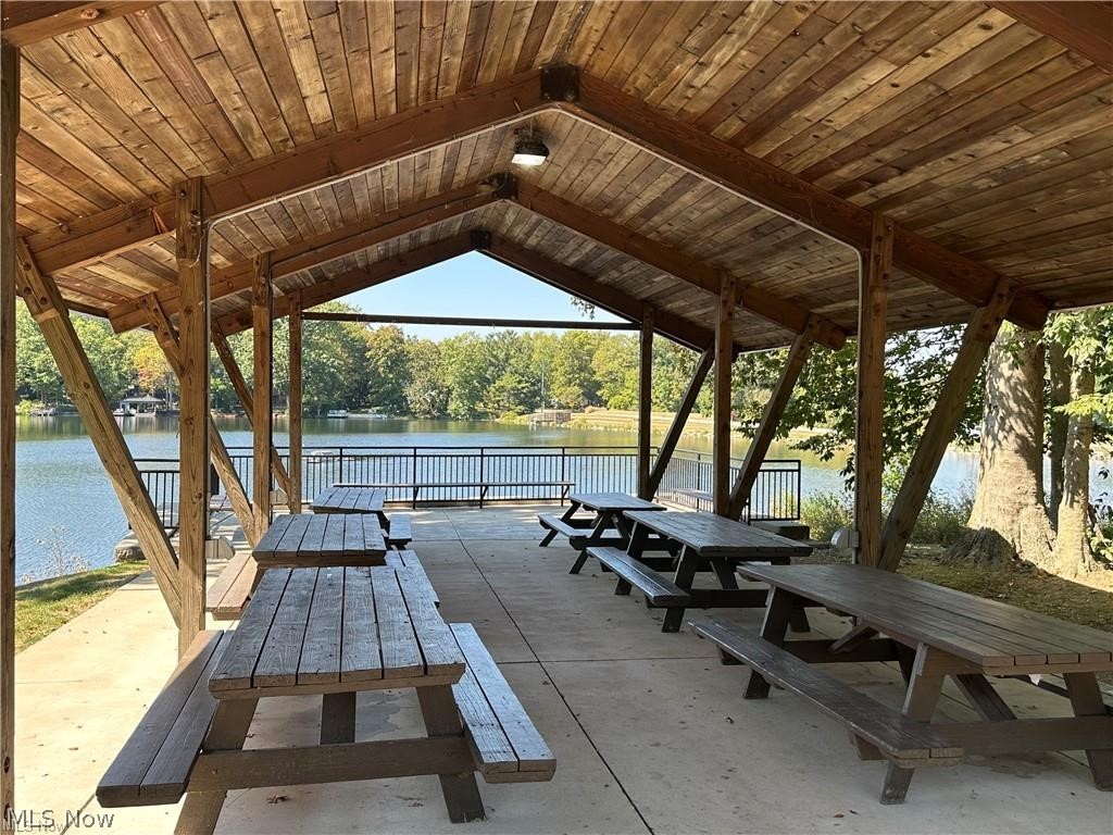 8579 Tanglewood Trail