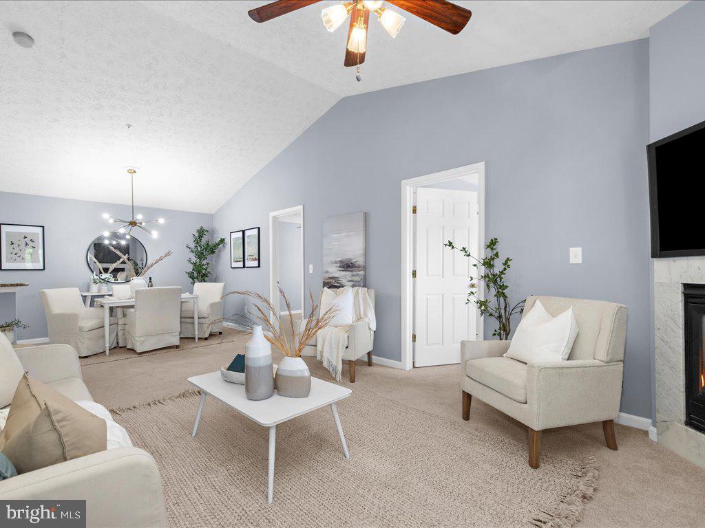 653 BURTONS COVE WAY 12