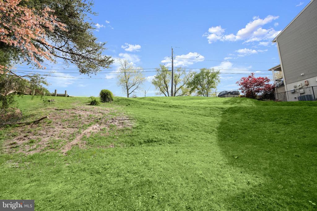1012 NABBS CREEK ROAD A