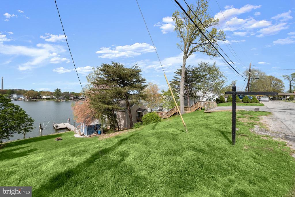 1012 NABBS CREEK ROAD A