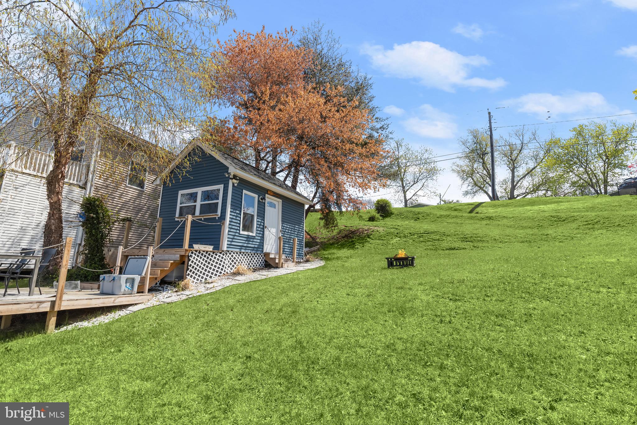 1012 NABBS CREEK ROAD A