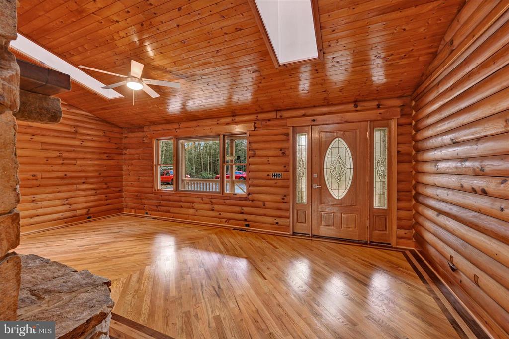1116 INDIAN LANDING ROAD