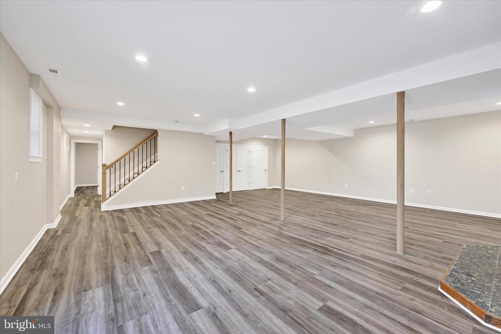 1116 INDIAN LANDING ROAD