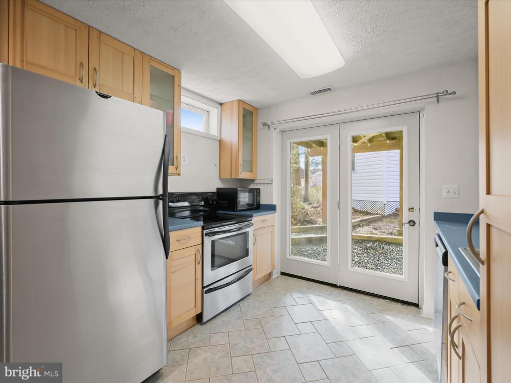 2333 GOLDEN CHAPEL ROAD