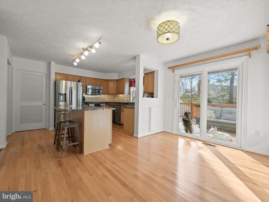 2333 GOLDEN CHAPEL ROAD