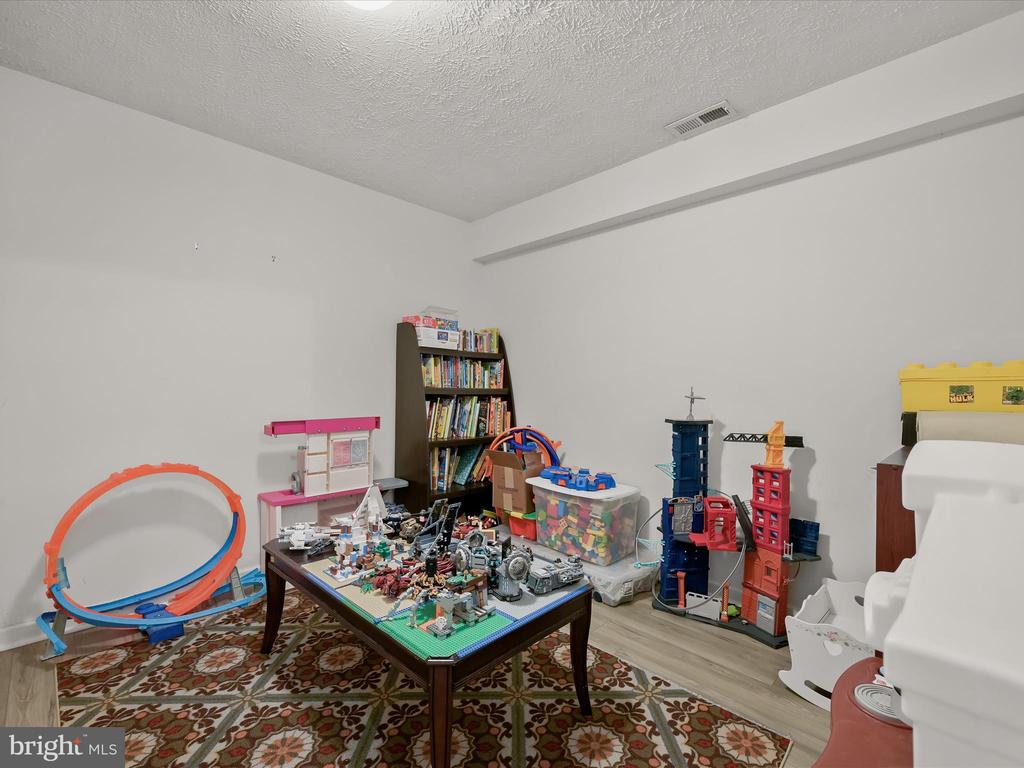 2333 GOLDEN CHAPEL ROAD